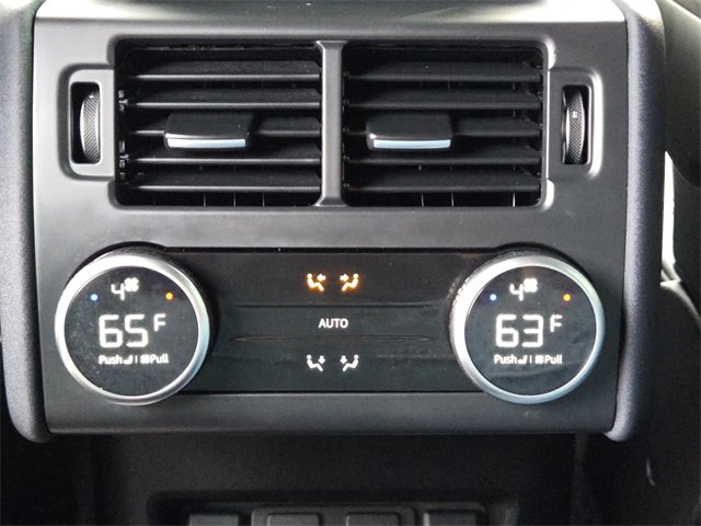 Used 2021 Land Rover Discovery HSE R-Dynamic image 16