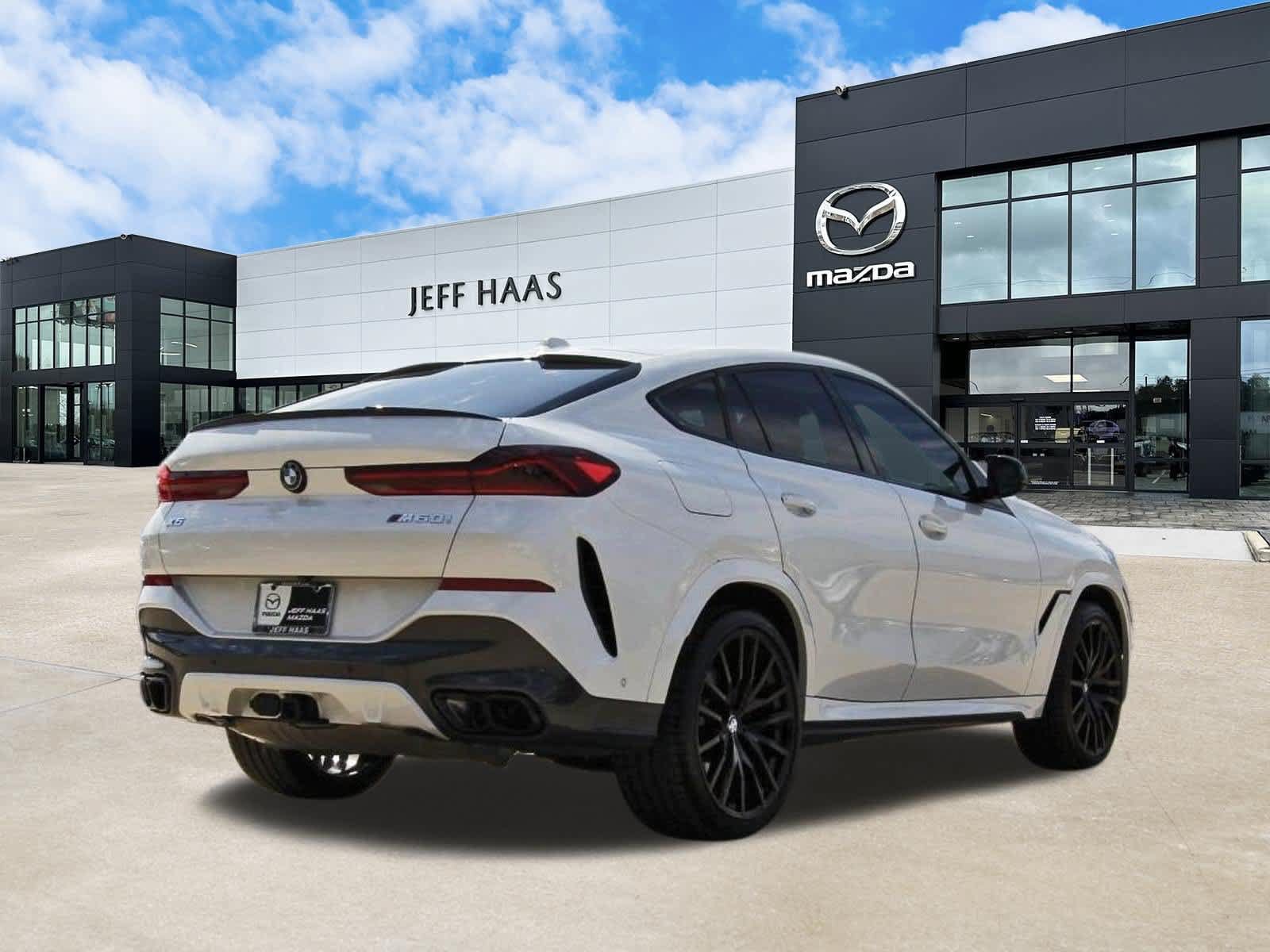 Used 2024 BMW X6 M60i AWD/4WD image 3