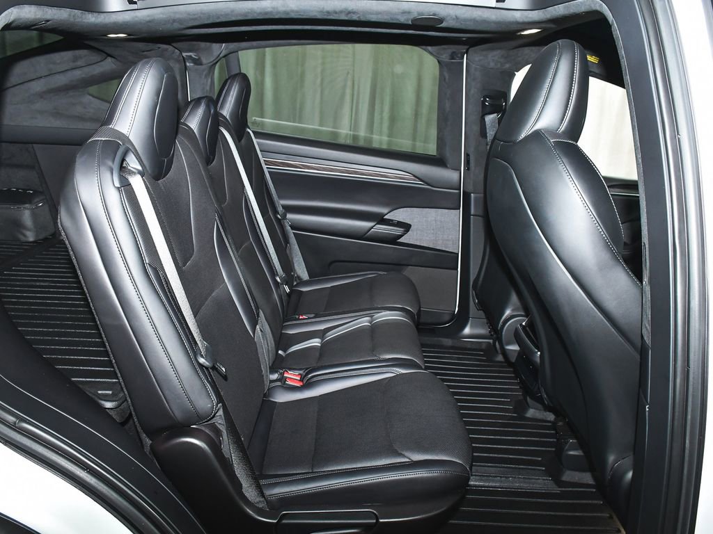 Used 2023 Tesla Model X AWD/4WD image 49