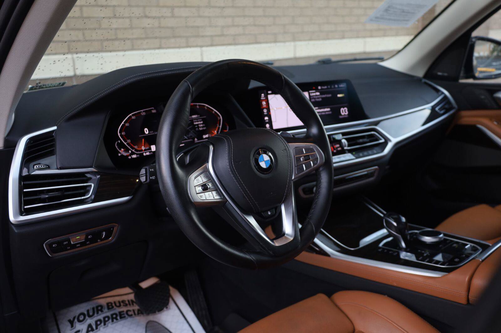 Used 2020 BMW X7 xDrive40i w/ Premium Package AWD/4WD image 15