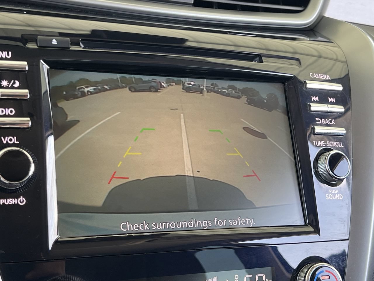 Used 2023 Nissan Murano SV w/ SV Midnight Edition Package FWD image 16