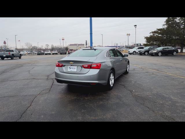 Used 2023 Chevrolet Malibu LS w/ Driver Confidence Package image 9