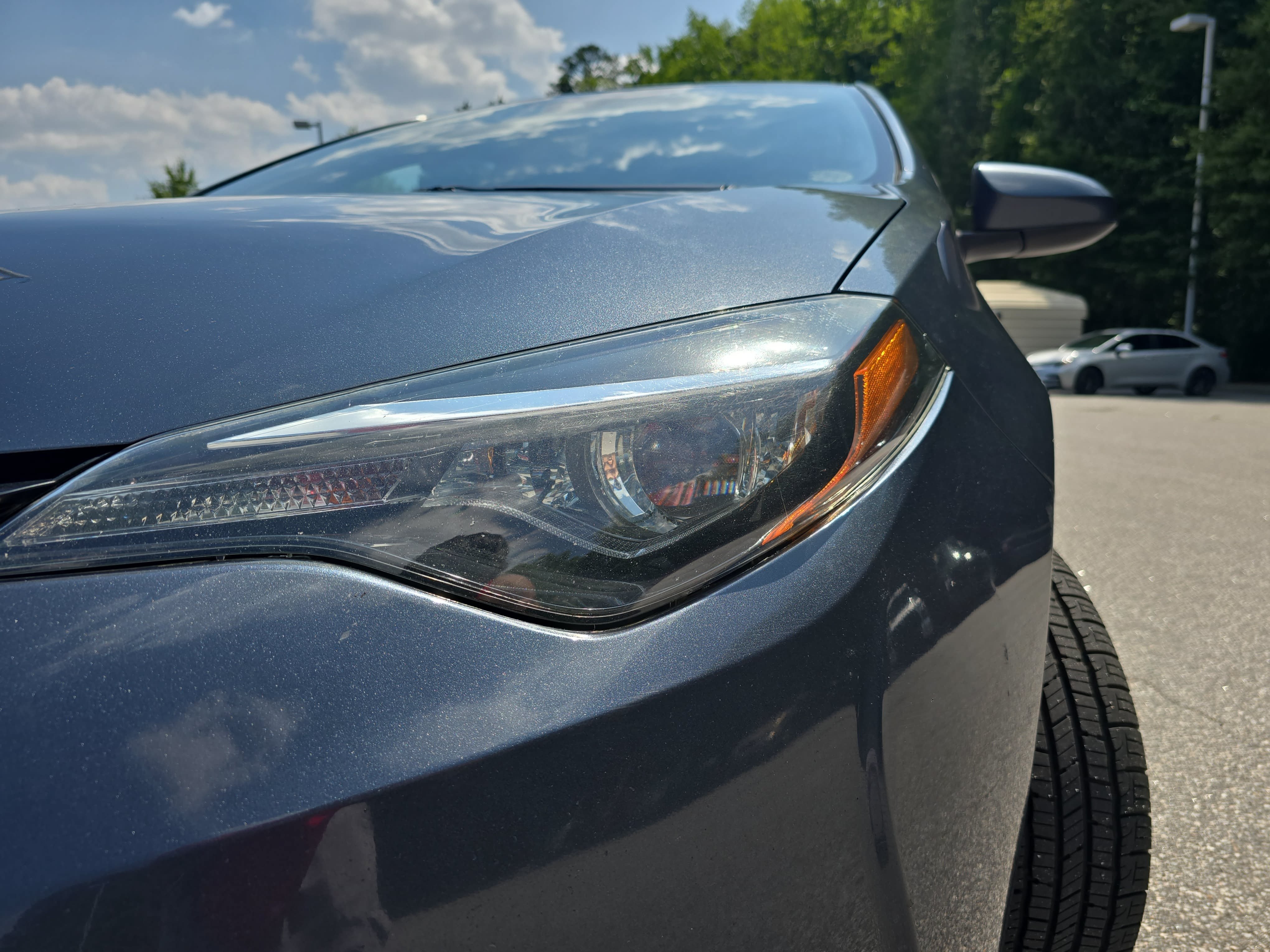 Used 2019 Toyota Corolla LE FWD image 28
