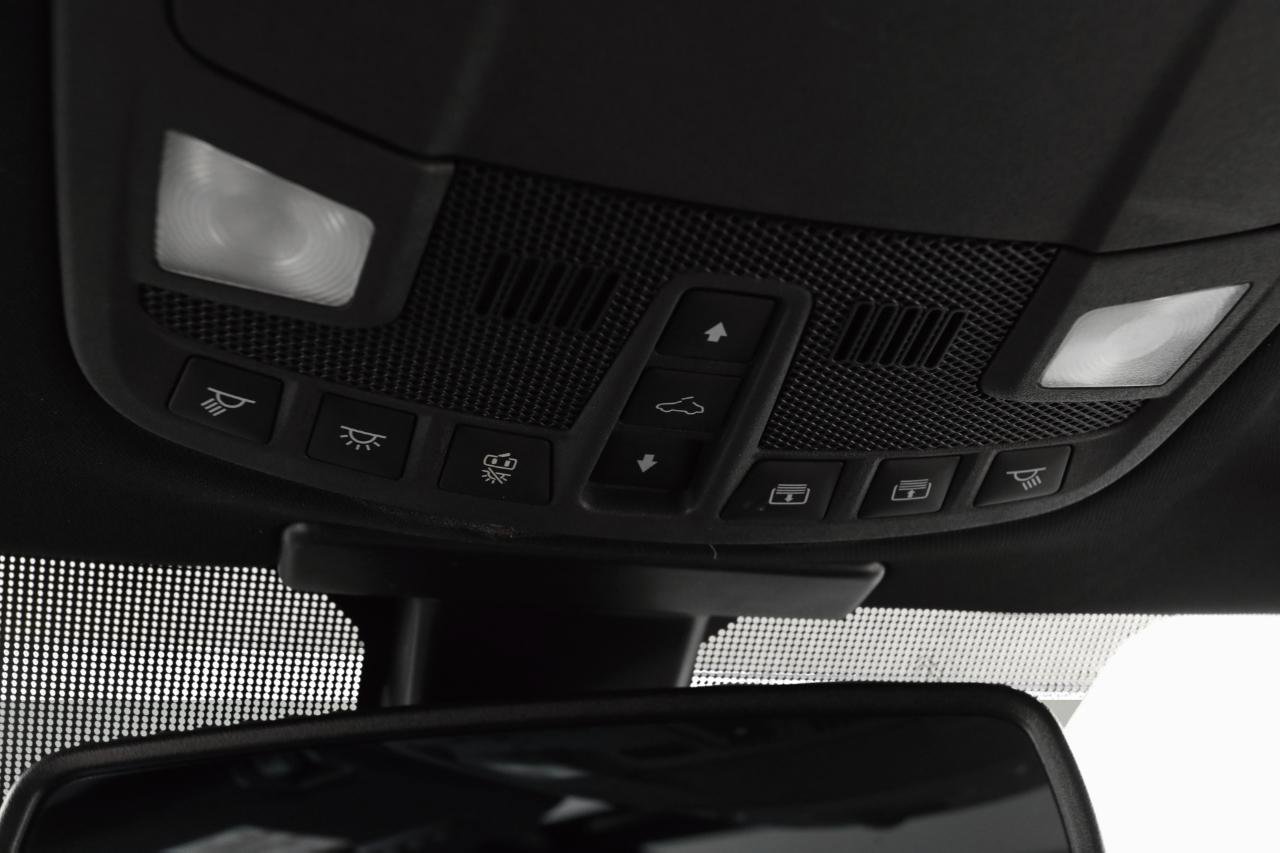 Used 2017 Ford F150 Lariat w/ Equipment Group 502A Luxury image 18