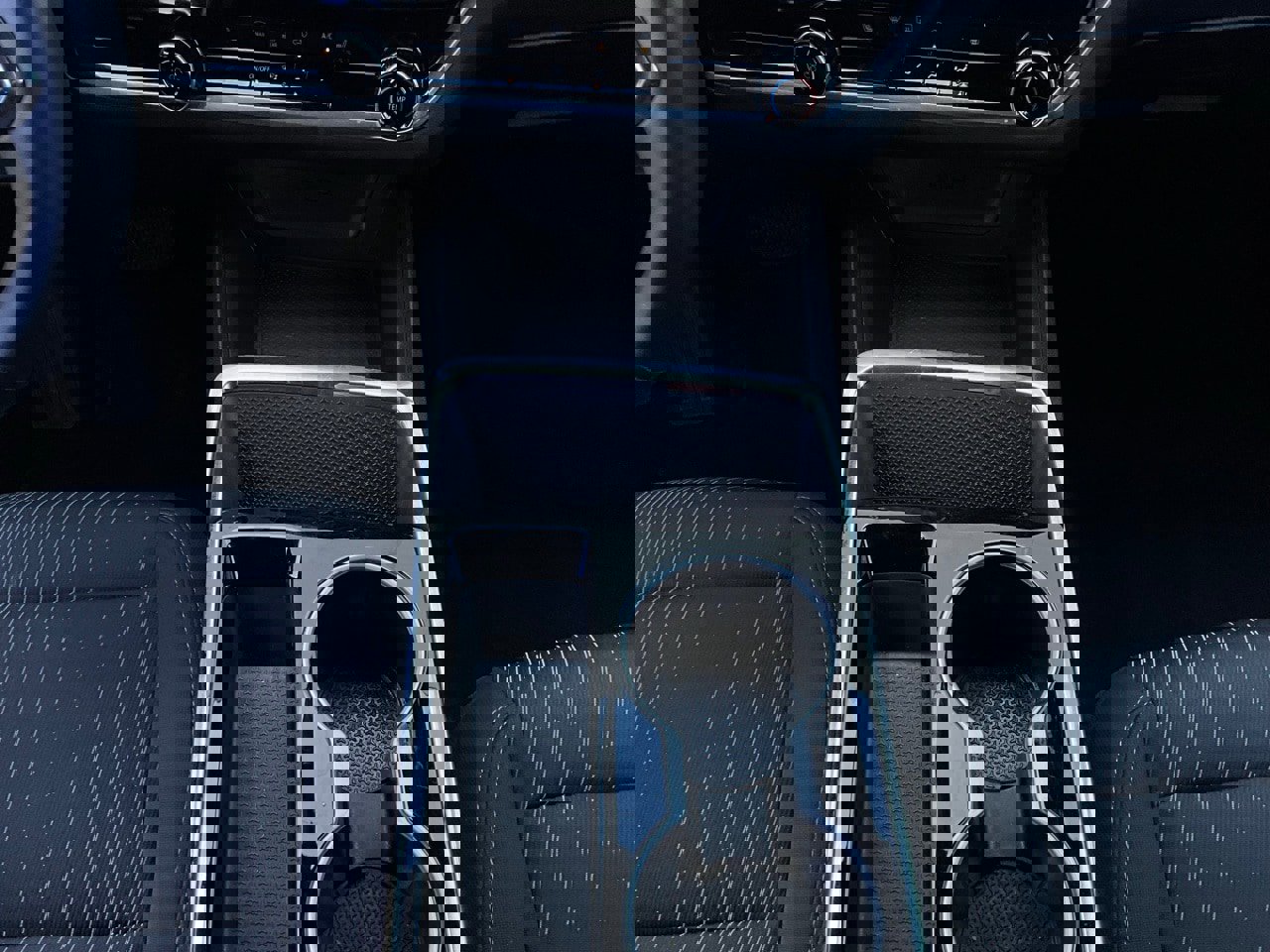 Used 2025 Chevrolet Equinox LT image 14