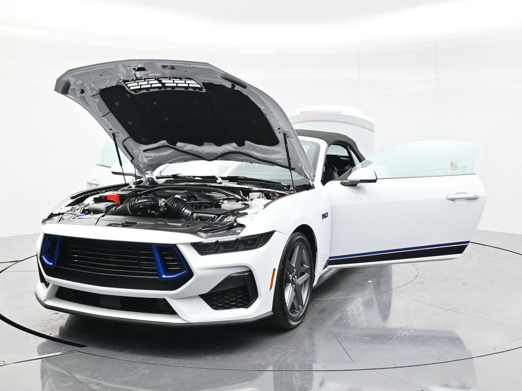 Used 2025 Ford Mustang GT Premium RWD image 47