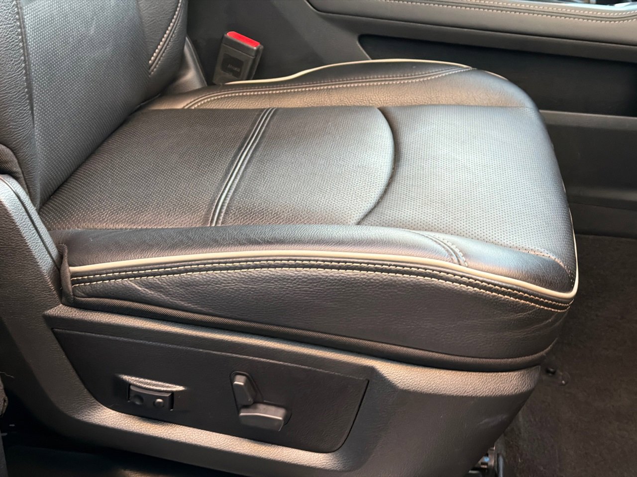 Used 2023 RAM 2500 Limited image 12