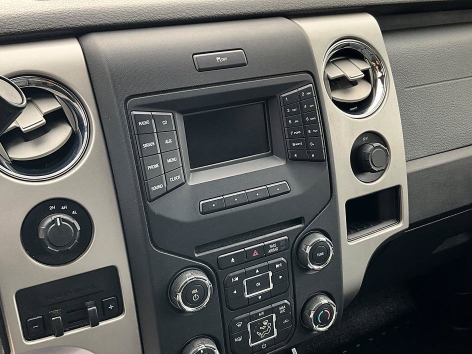 Used 2014 Ford F150 XLT w/ Equipment Group 302A Luxury AWD/4WD image 18