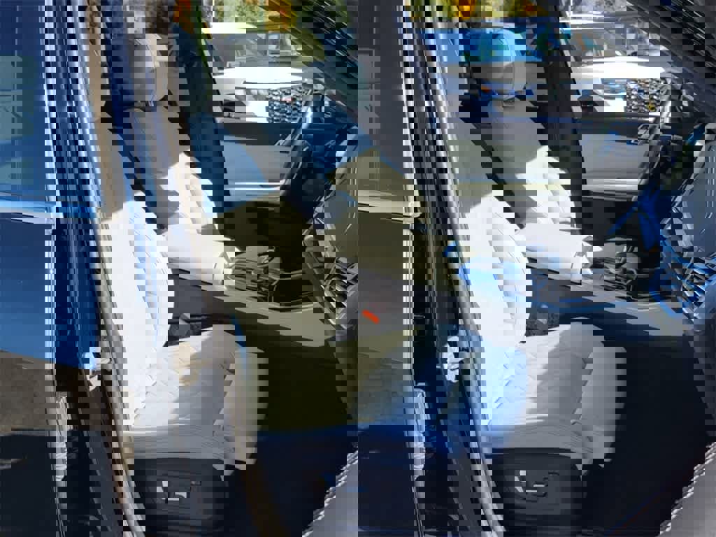 Used 2023 BMW X5 xDrive40i image 14