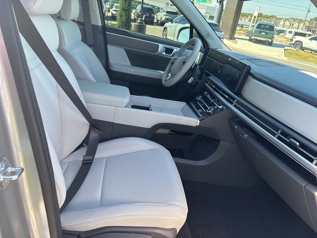 New 2026 Hyundai Santa Fe SE FWD image 14