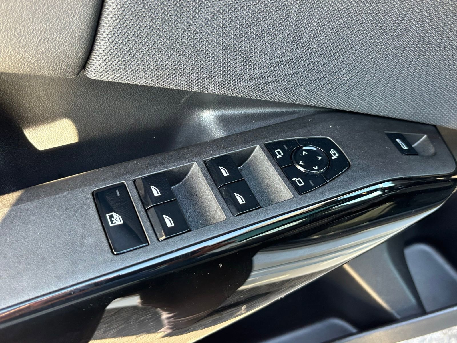 Used 2025 BMW X3 M50 image 17