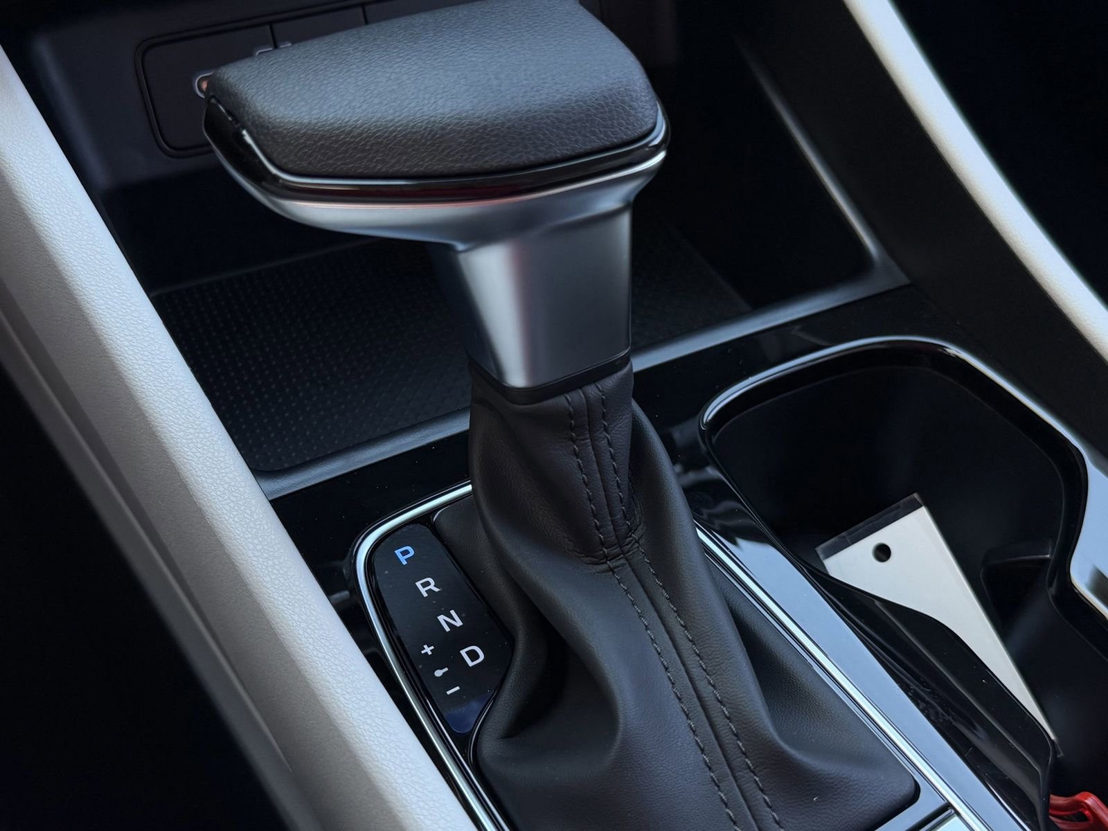 New 2026 Hyundai Tucson SE image 17