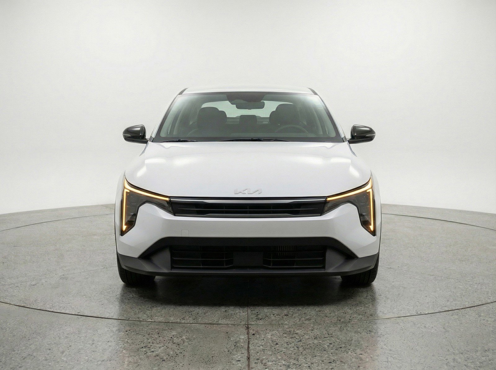 Used 2025 Kia K4 LXS image 2