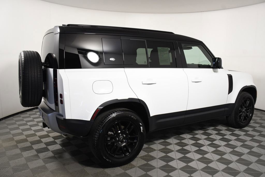 Used 2024 Land Rover Defender 110 S AWD/4WD image 7