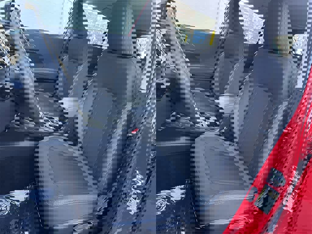 Certified 2025 Subaru Impreza 2.0i image 12