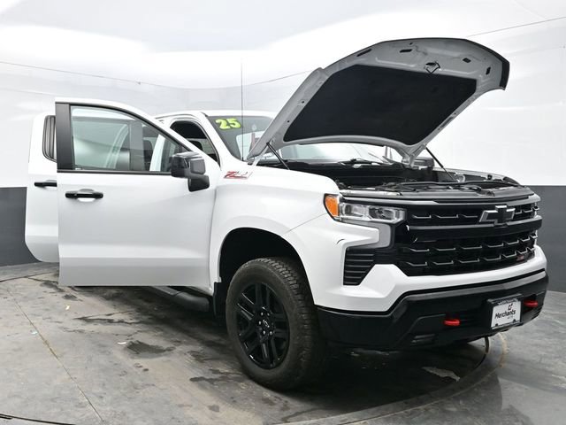 Used 2025 Chevrolet Silverado 1500 LT Trail Boss w/ Protection Package image 40