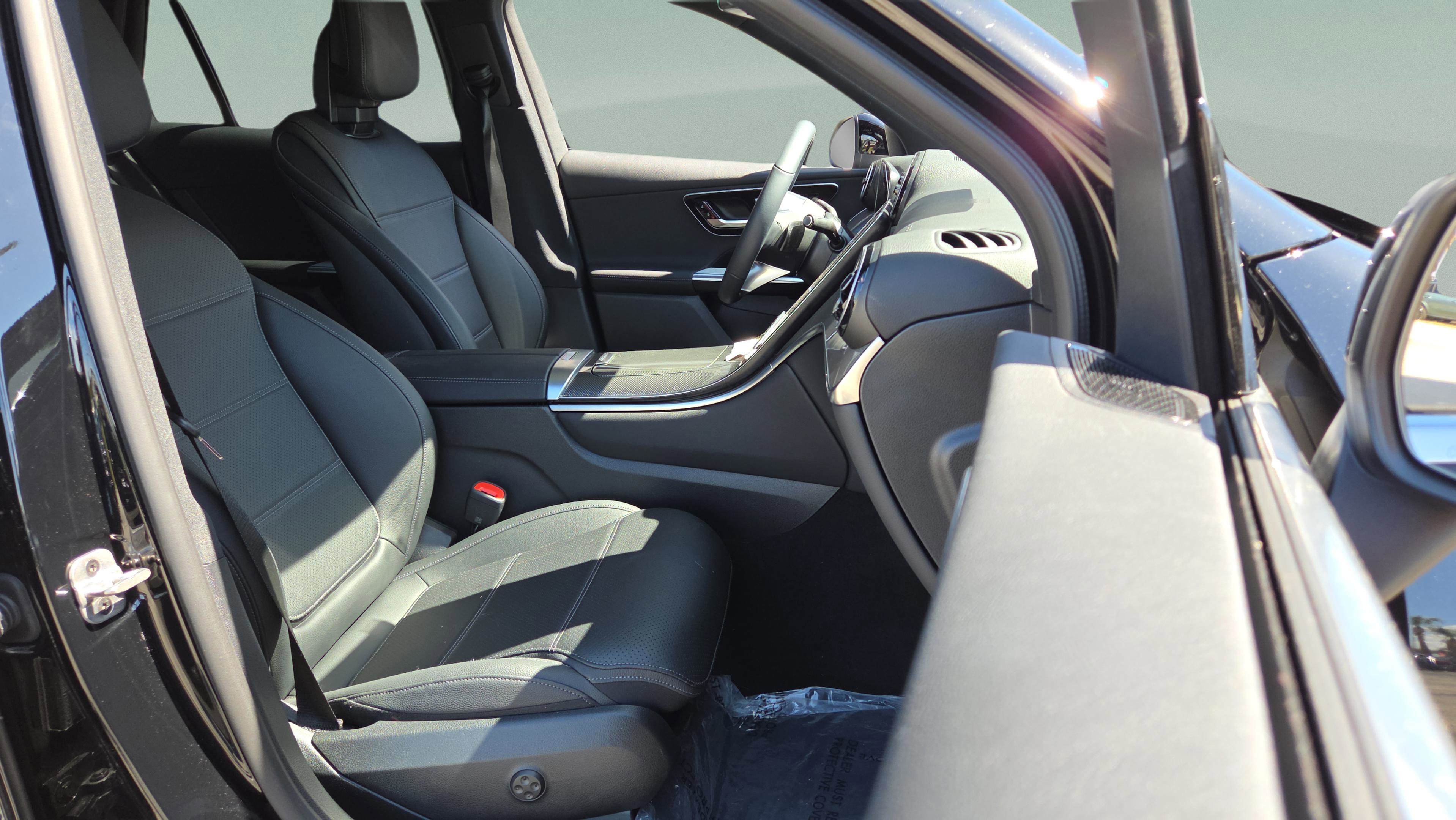 Used 2026 Mercedes-Benz GLC 300 image 20