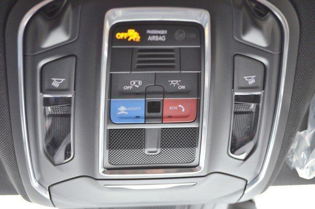 New 2026 Dodge Charger Scat Pack w/ Blacktop Package AWD/4WD image 32