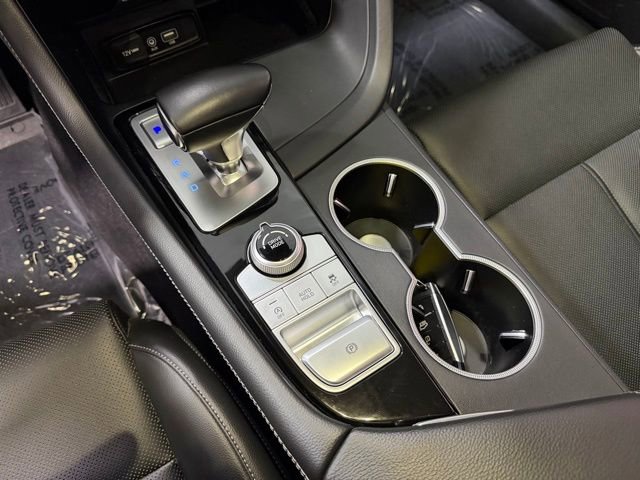 Used 2021 Genesis G70 2.0T image 14