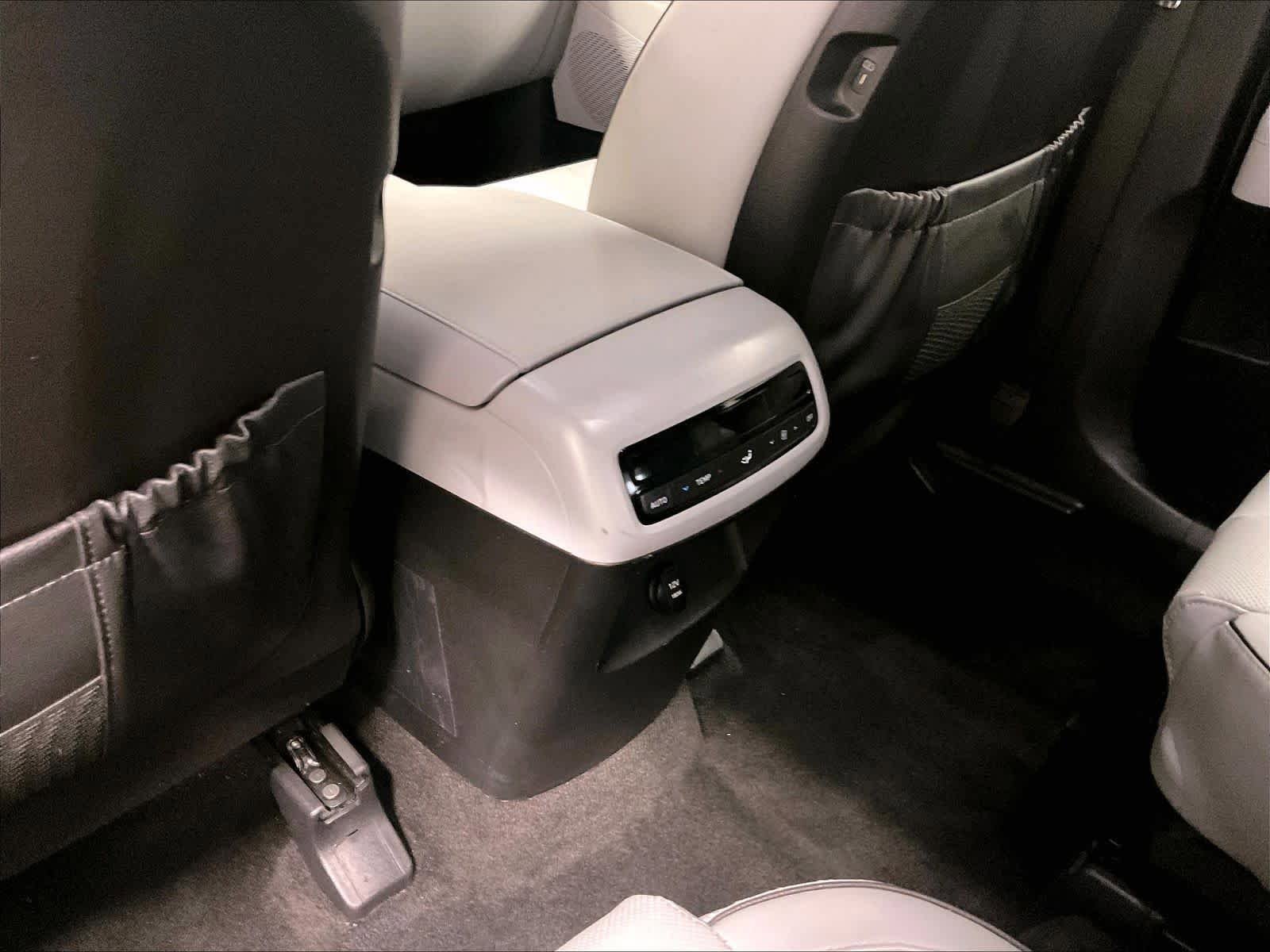 Used 2023 Hyundai Palisade SEL AWD/4WD image 27