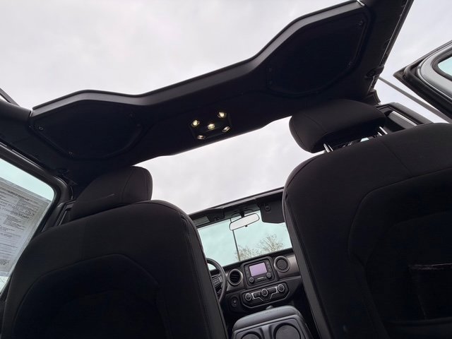 Used 2021 Jeep Wrangler Unlimited Sport image 22