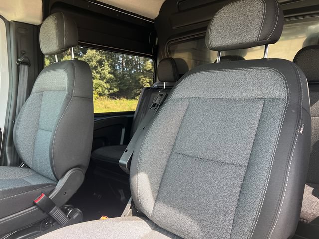 New 2026 RAM ProMaster 3500 w/ Crew Van Package FWD image 15