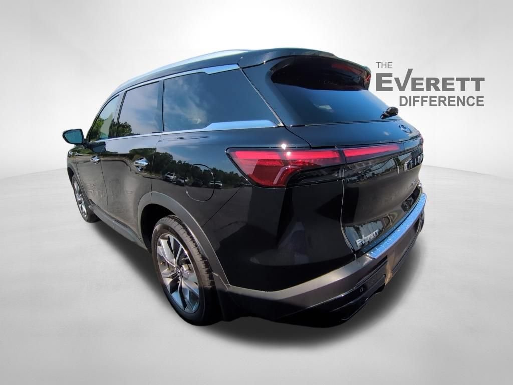 Used 2023 INFINITI QX60 Luxe w/ Cargo Package FWD image 6