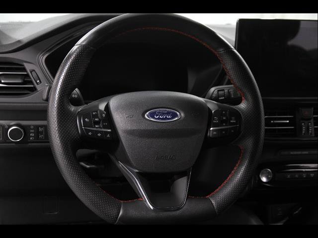 Certified 2023 Ford Escape ST-Line w/ Tech Pack #1 AWD/4WD image 7