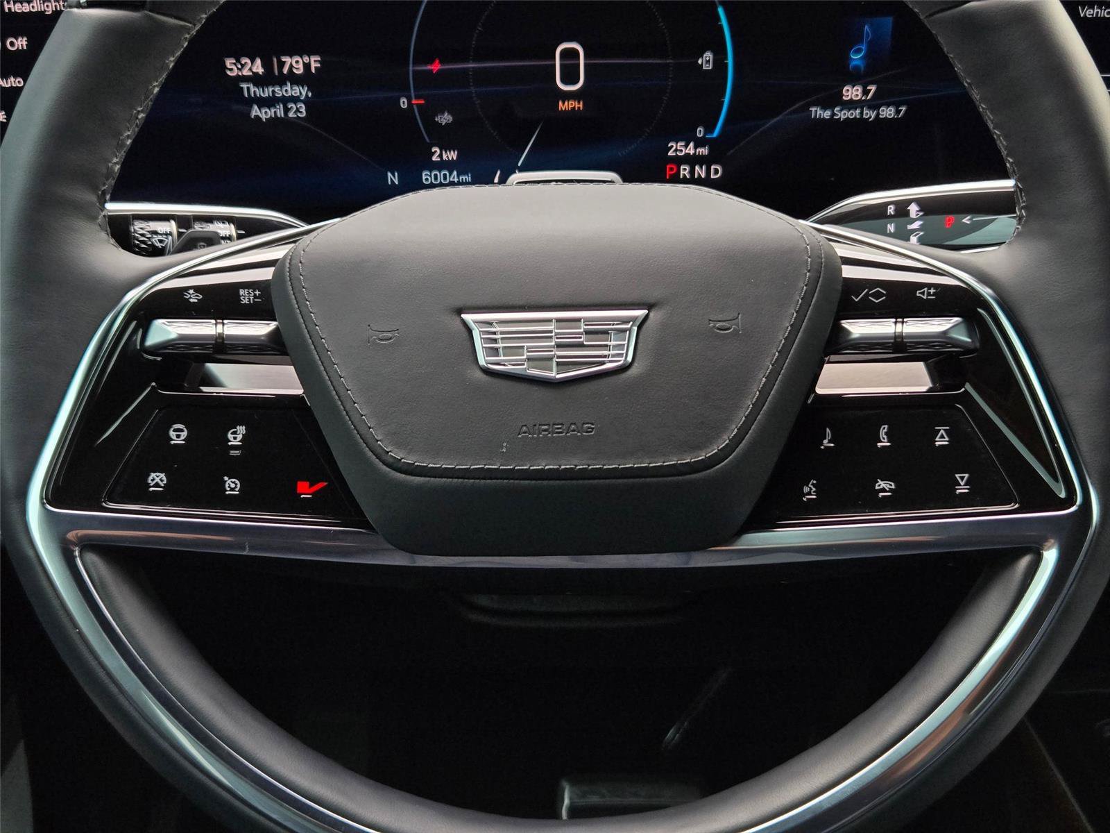 New 2026 Cadillac Vistiq Premium Luxury w/ LPO, Floor Liner Package AWD/4WD image 17