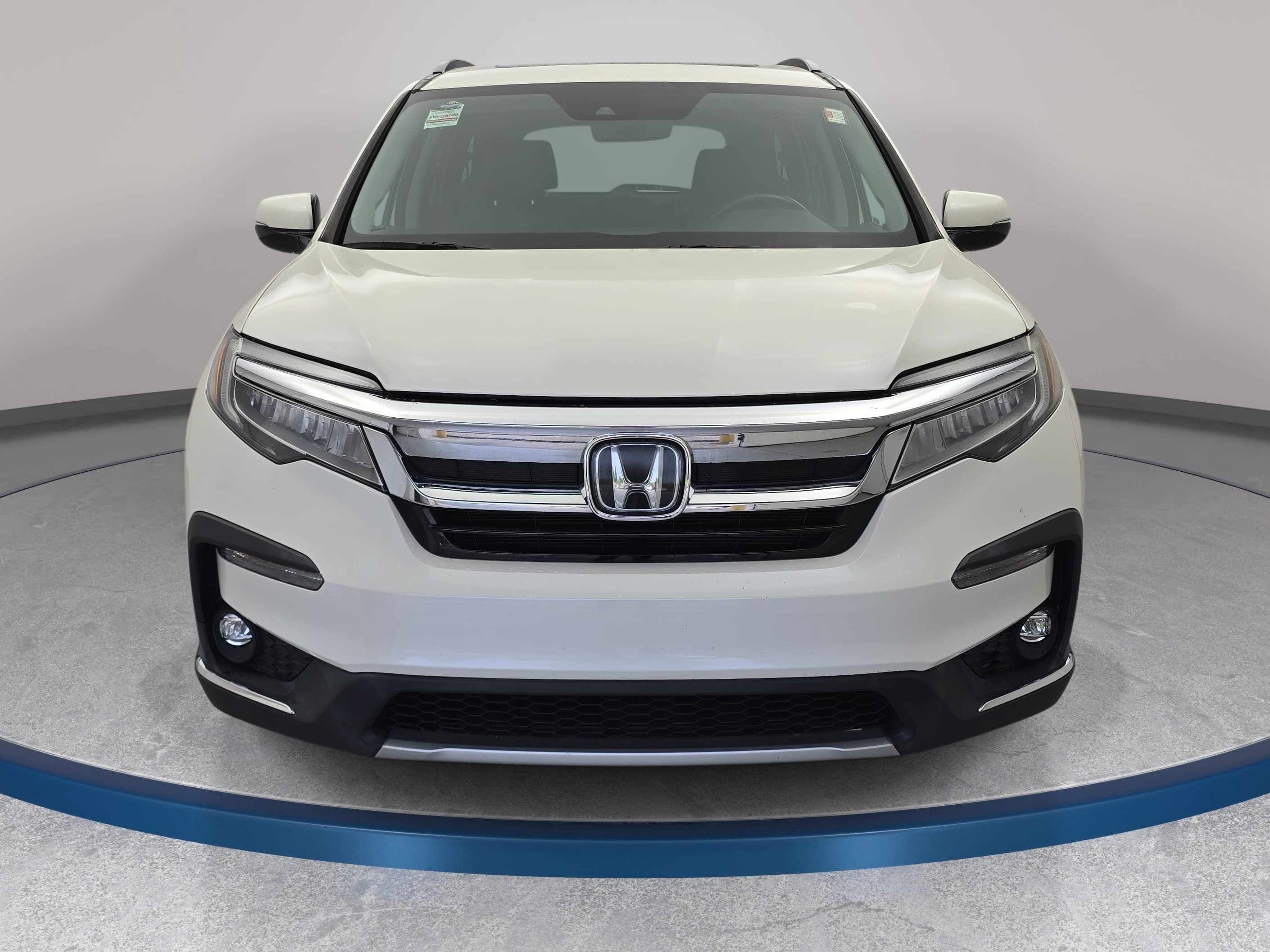 Used 2019 Honda Pilot Touring image 2