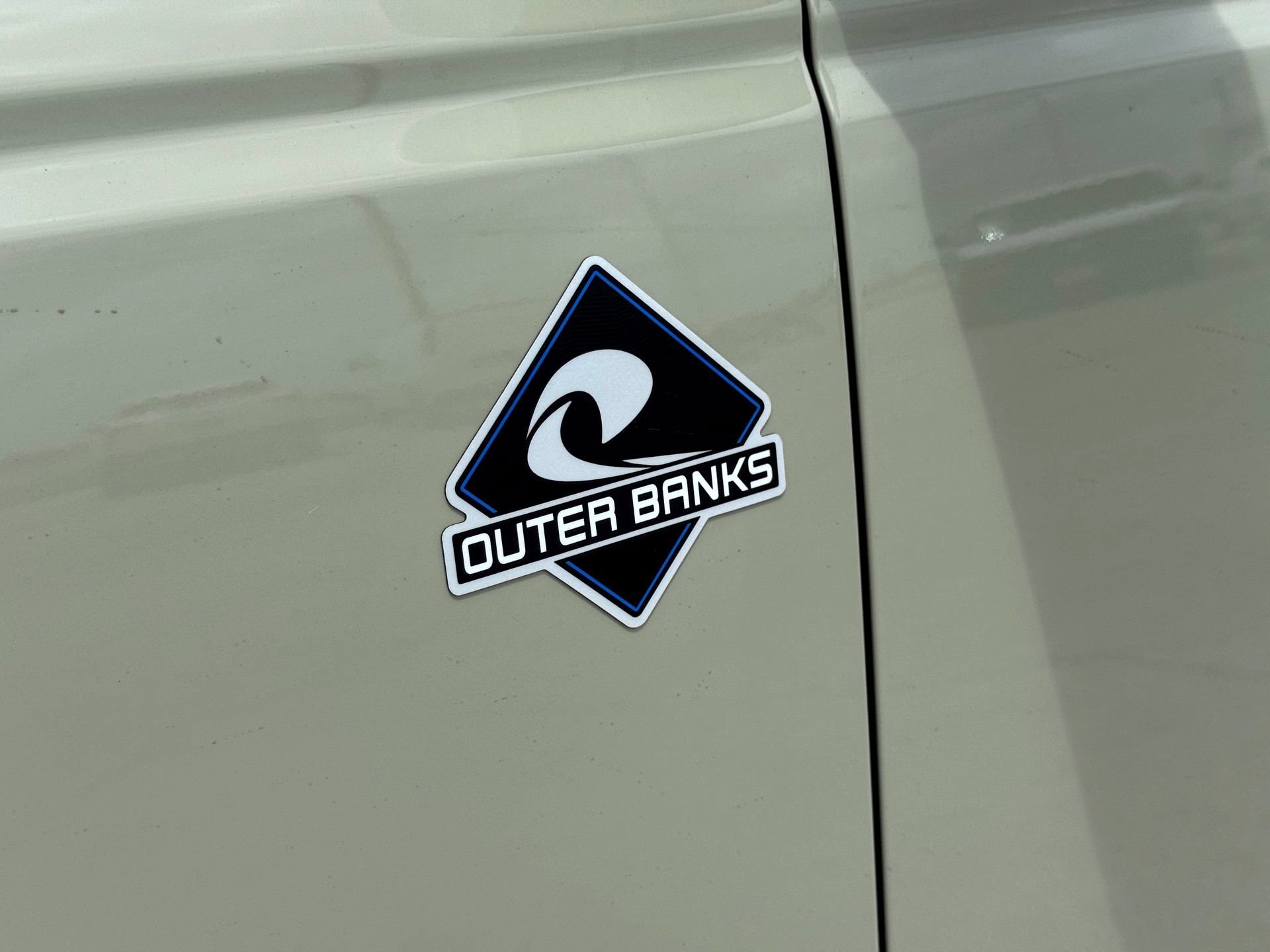 Used 2026 Ford Bronco Outer Banks AWD/4WD image 3