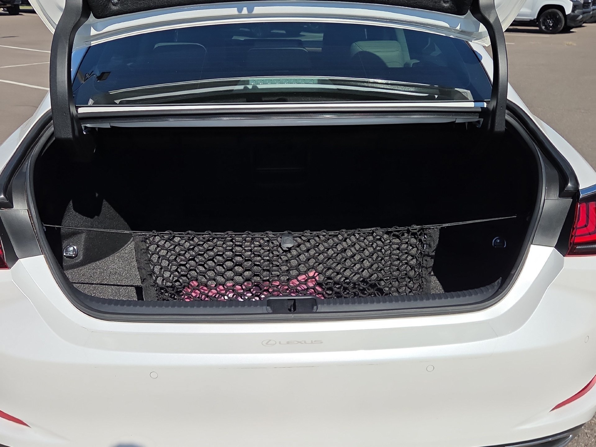 Used 2024 Lexus ES 350 w/ Technology Package FWD image 13