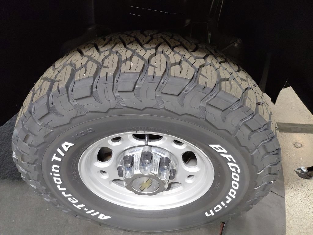 Used 2008 Chevrolet Silverado 2500 W/T AWD/4WD image 30