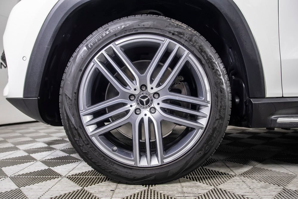 Used 2022 Mercedes-Benz GLS 450 4MATIC image 42