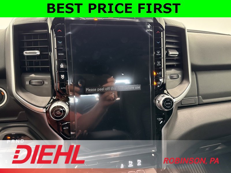 New 2026 RAM 1500 4x4 Crew Cab image 29