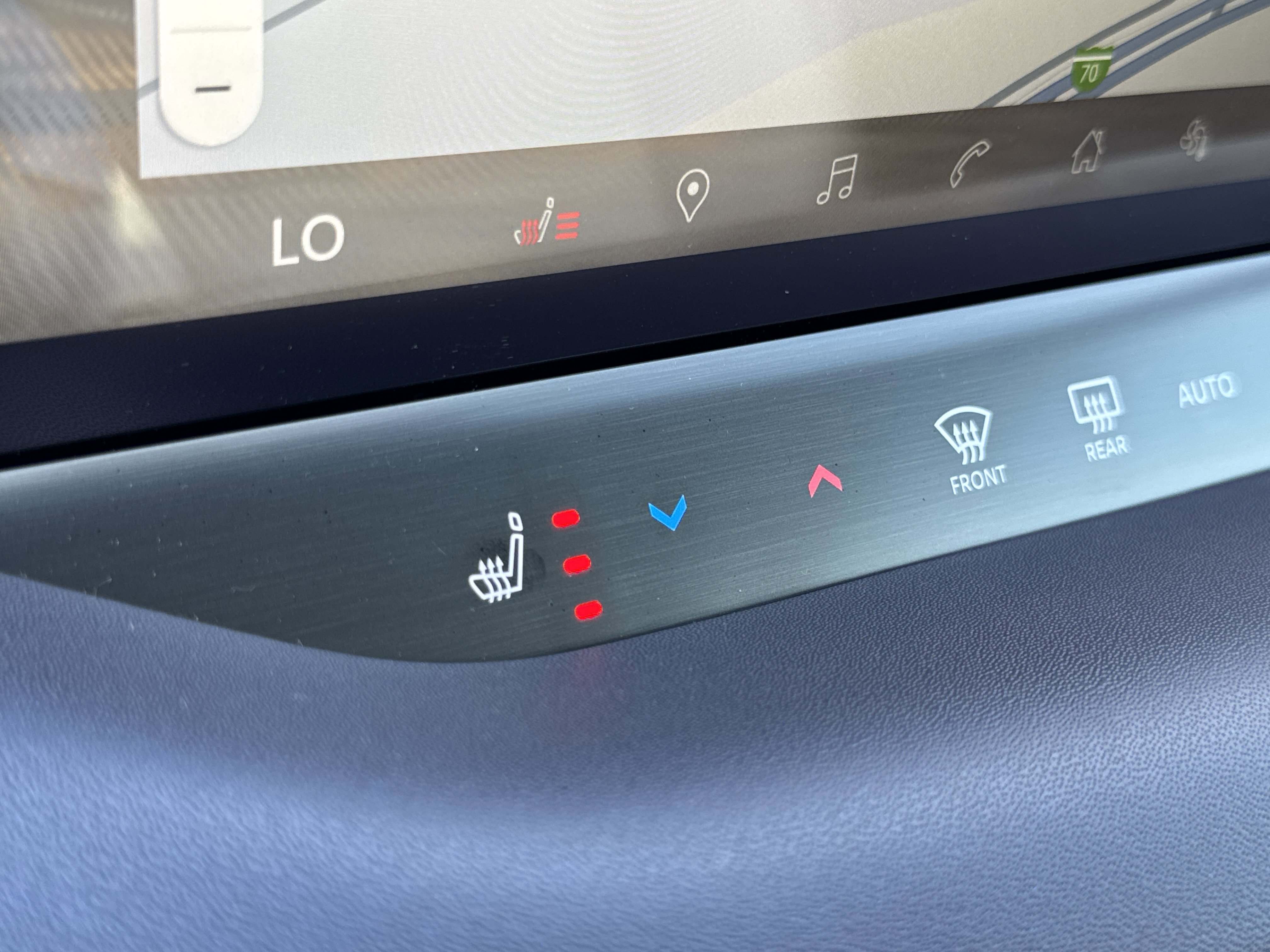 New 2026 Nissan Leaf SV+ w/ Floor Mat Package (SV+) image 25