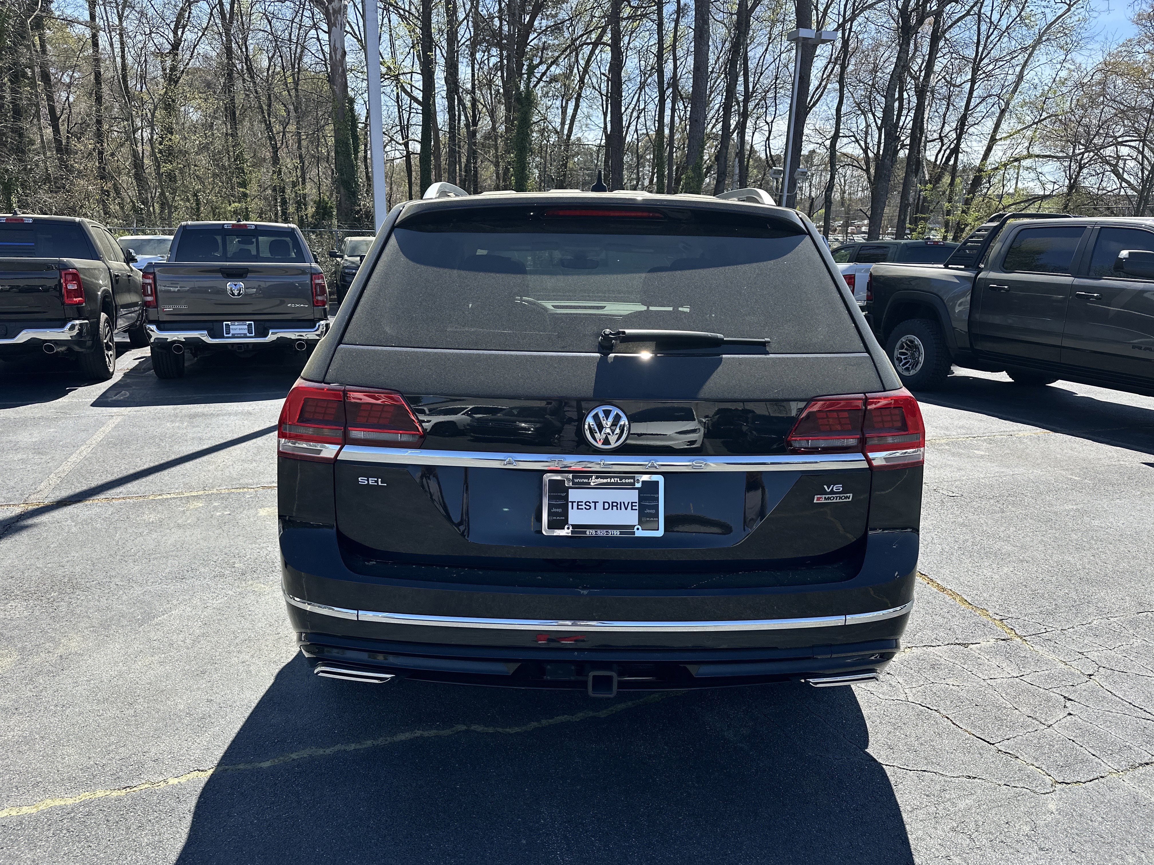 Used 2019 Volkswagen Atlas SEL R-Line image 8