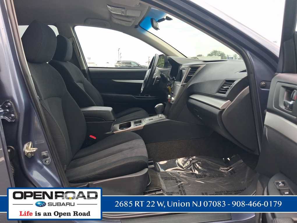 Used 2013 Subaru Outback 2.5i Premium w/ All-Weather Pkg AWD/4WD image 16