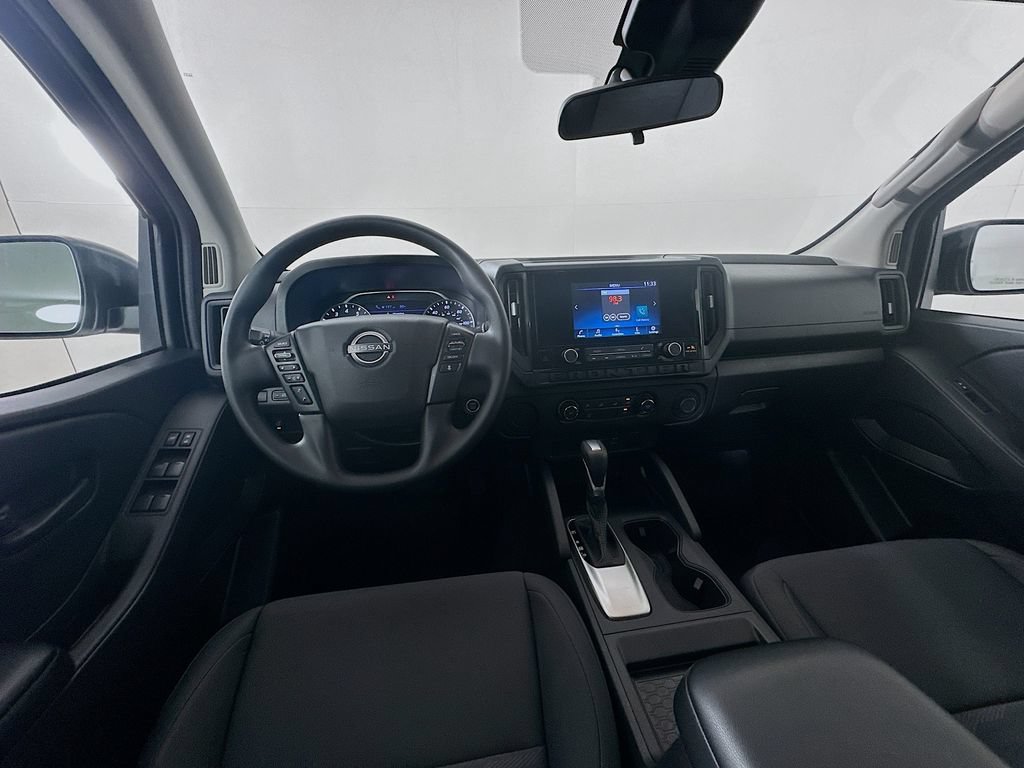 Used 2025 Nissan Frontier S RWD image 21