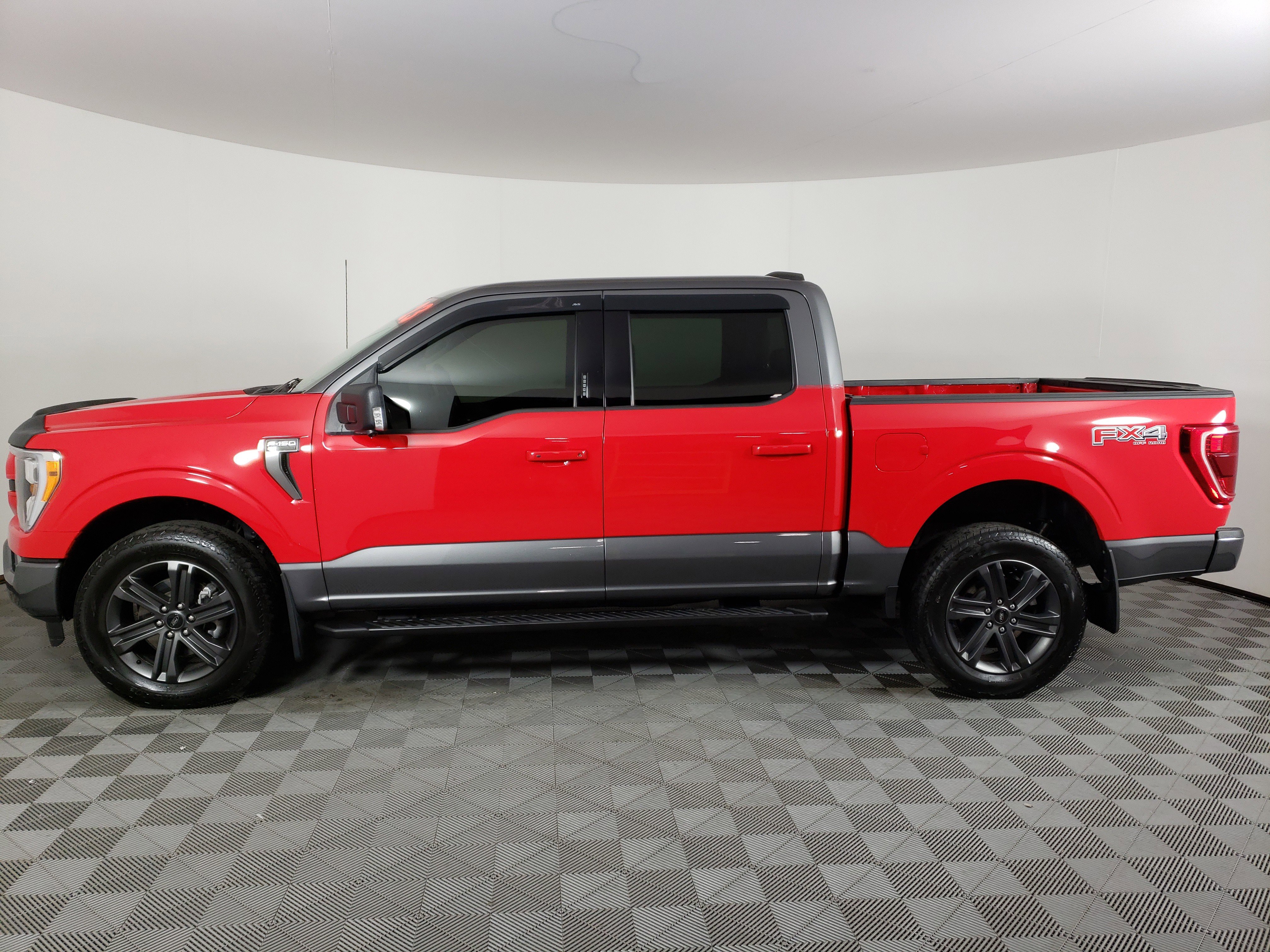 Used 2023 Ford F150 XLT w/ Equipment Group 302A High image 5