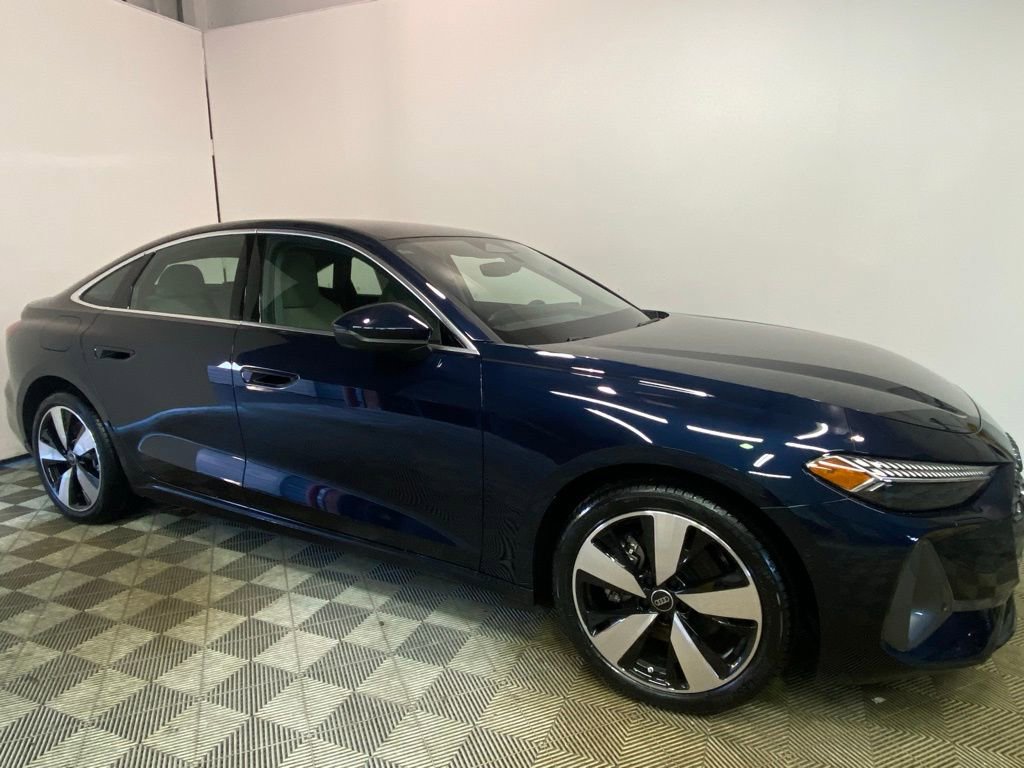 New 2025 Audi A5 2.0T Prestige image 3