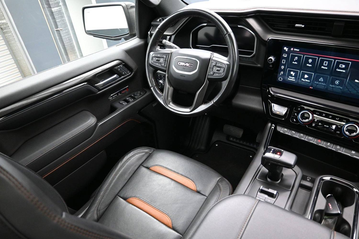 Used 2023 GMC Sierra 1500 AT4 w/ AT4 Premium Package AWD/4WD image 24