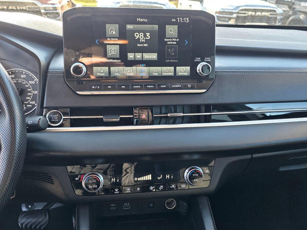 Used 2024 Mitsubishi Outlander SE image 21