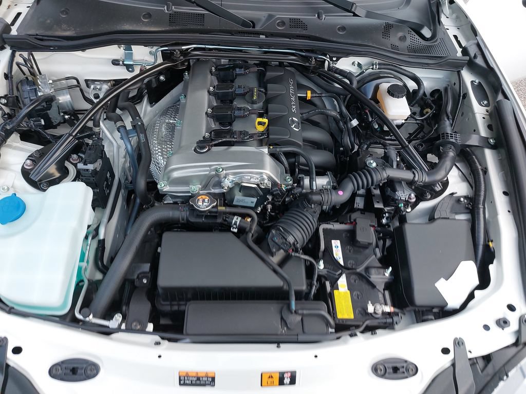 New 2026 MAZDA MX-5 Miata Club w/ Interior Package RWD image 21