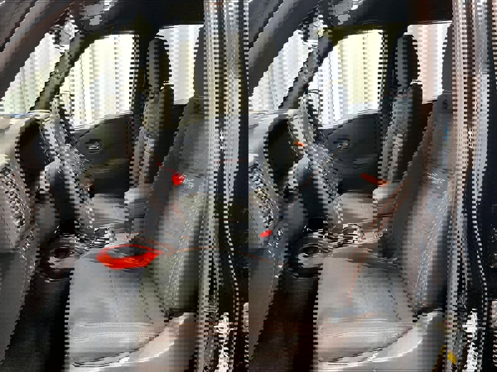 Certified 2022 Nissan Frontier PRO-4X w/ Technology Package AWD/4WD image 10