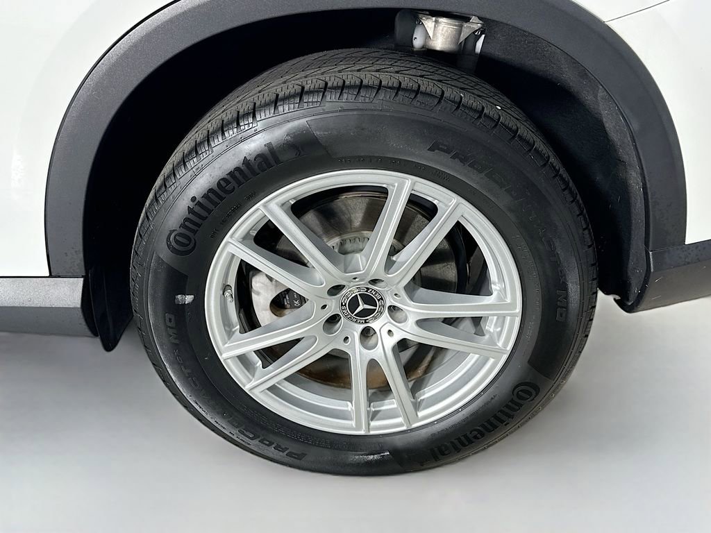 Used 2023 Mercedes-Benz GLC 300 4MATIC image 34