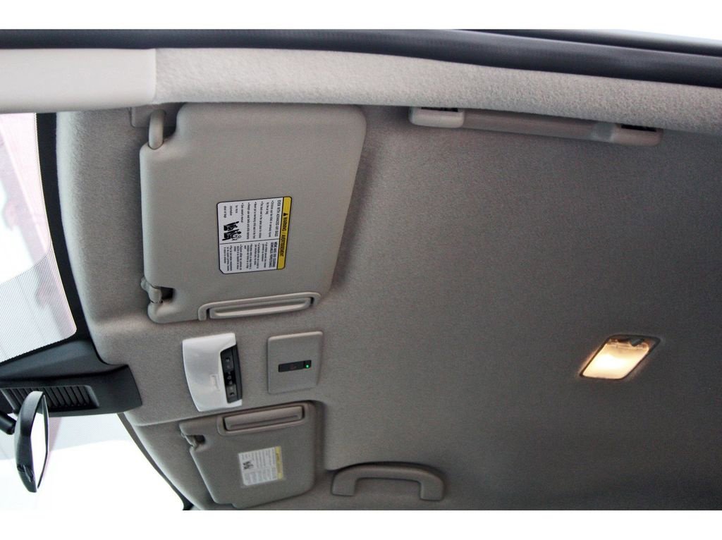 Used 2024 Nissan Kicks SV FWD image 25