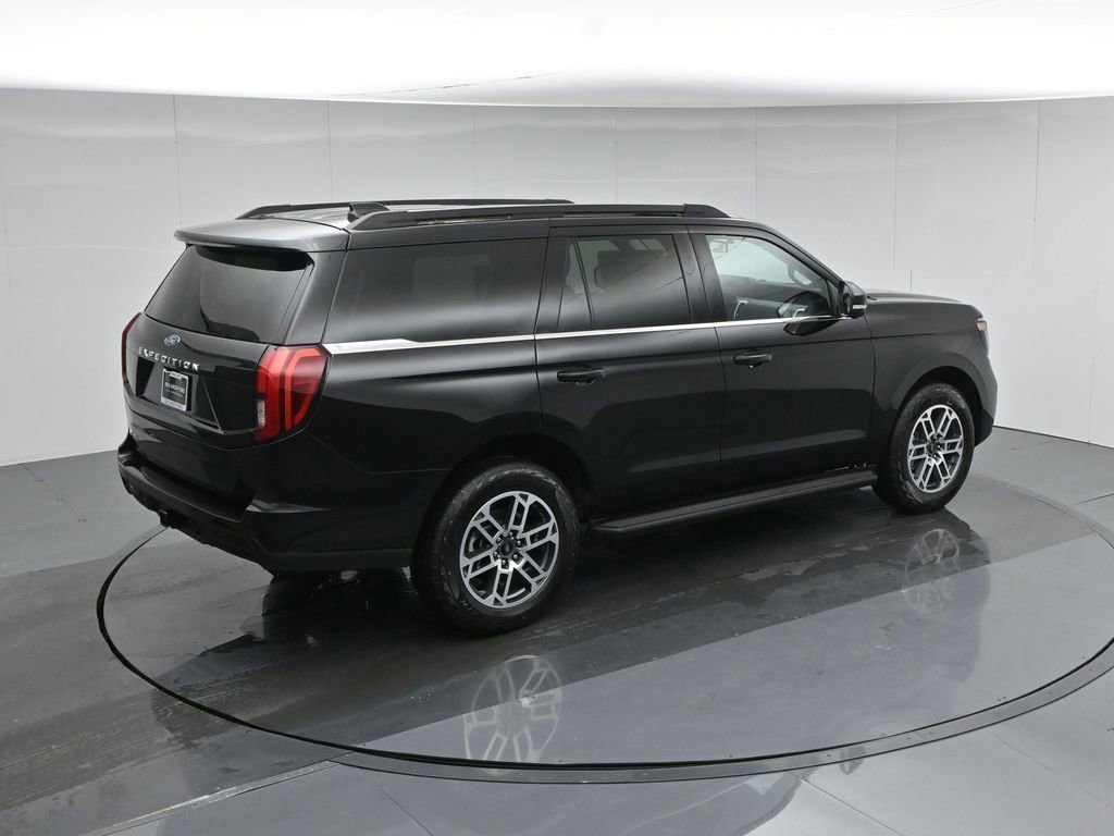 New 2026 Ford Expedition Active AWD/4WD image 38
