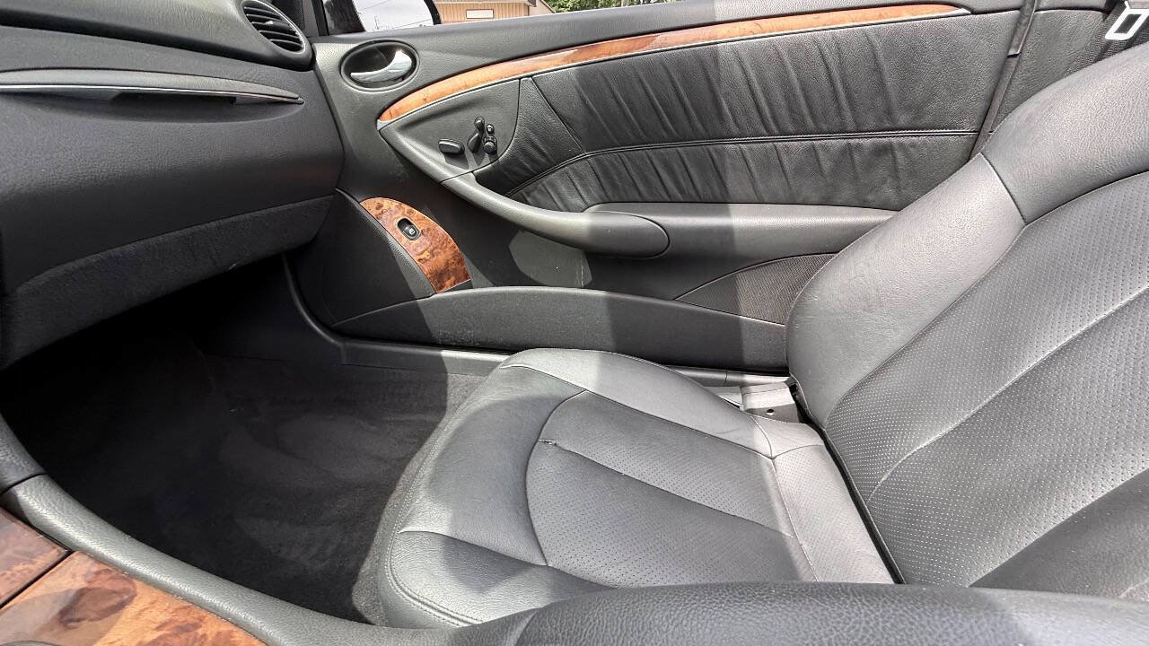 Used 2005 Mercedes-Benz CLK 500 Cabriolet image 53