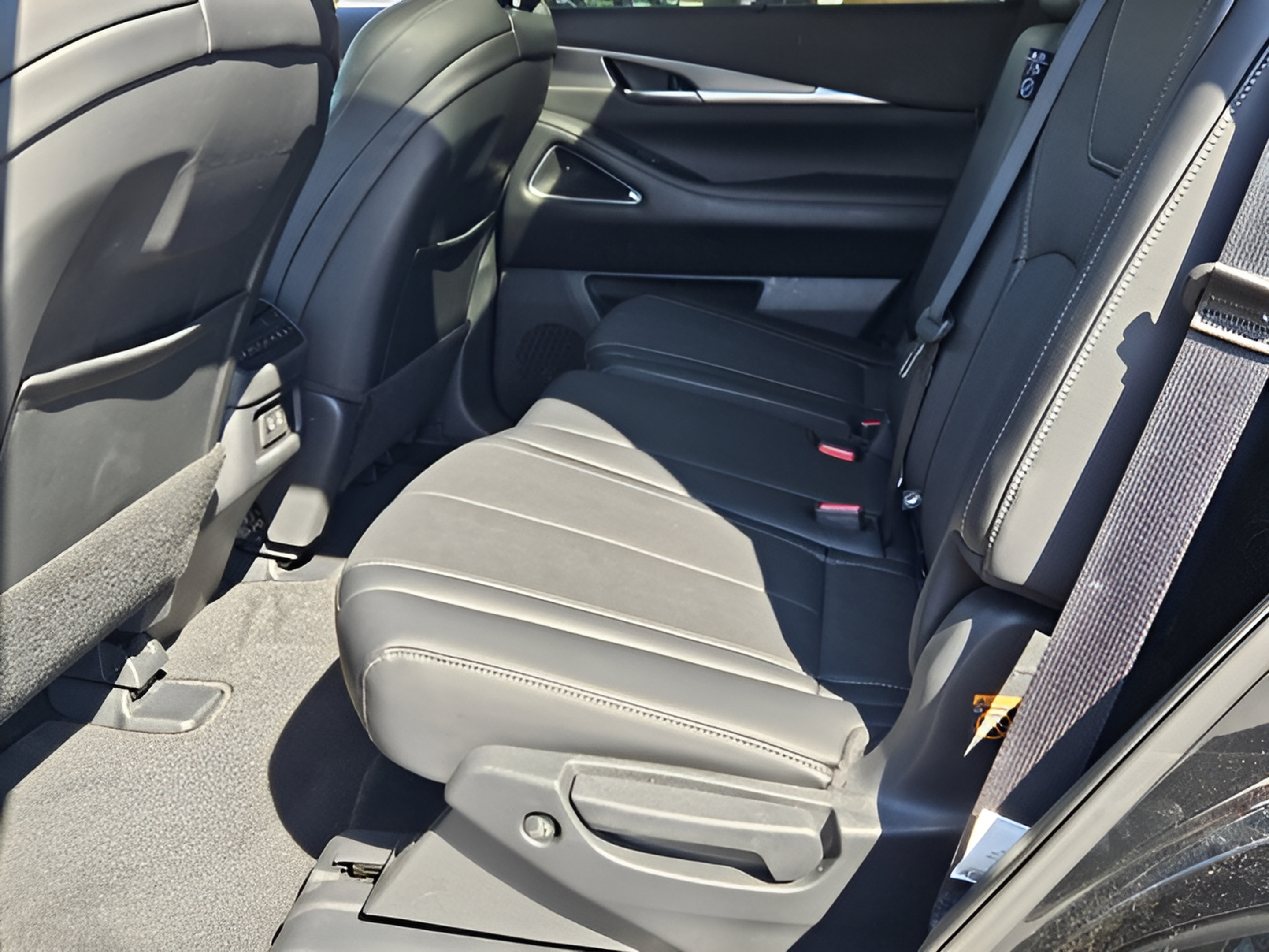Used 2026 INFINITI QX60 Luxe w/ Cargo Package AWD/4WD image 10